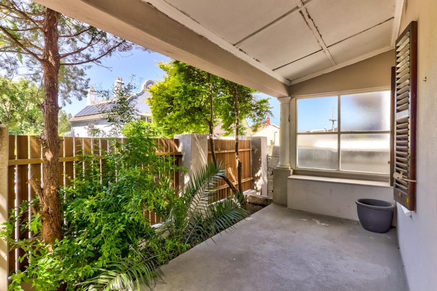 2 Bedroom Property for Sale in Tamboerskloof Western Cape
